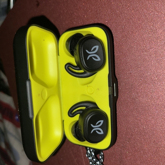 JAYBIRD VISTA EARBUDS - Picture 2 of 4